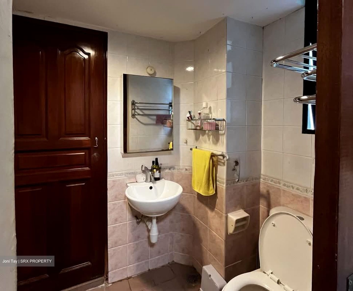 Duku Apartments (D15), Apartment #557805321